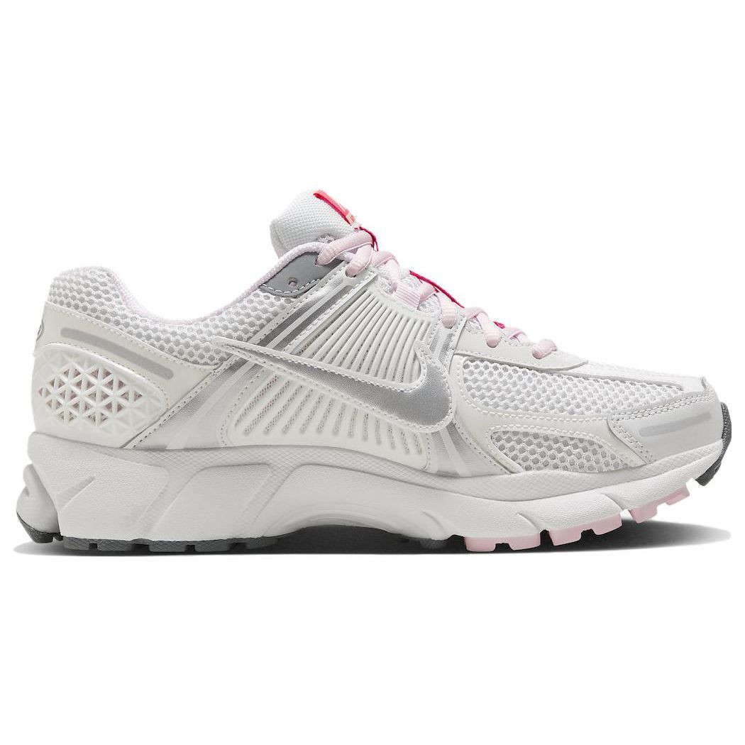 Кросівки Nike W ZOOM VOMERO 5 FN3695-001