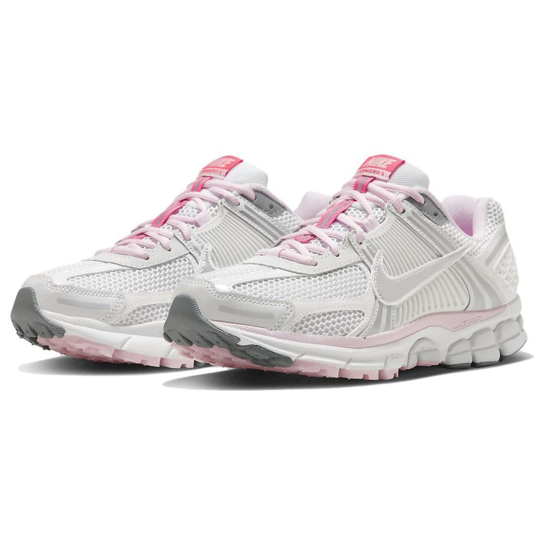 Кросівки Nike W ZOOM VOMERO 5 FN3695-001