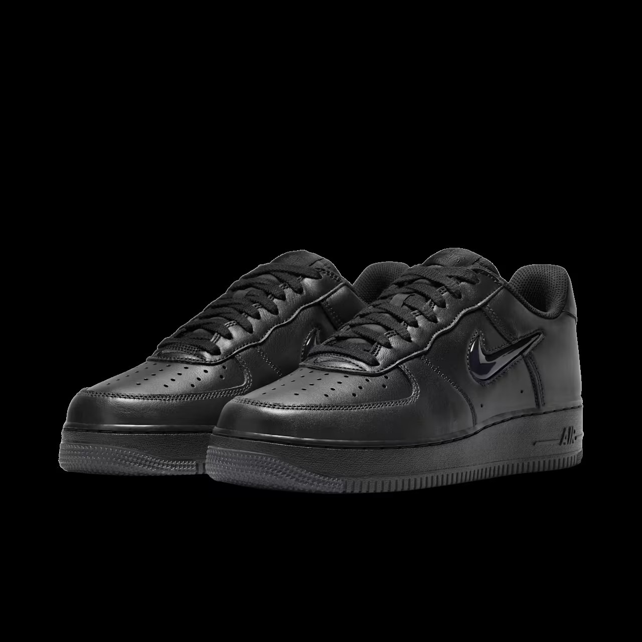 Кросівки чоловічі Nike Air Force 1 Black FN5924-001