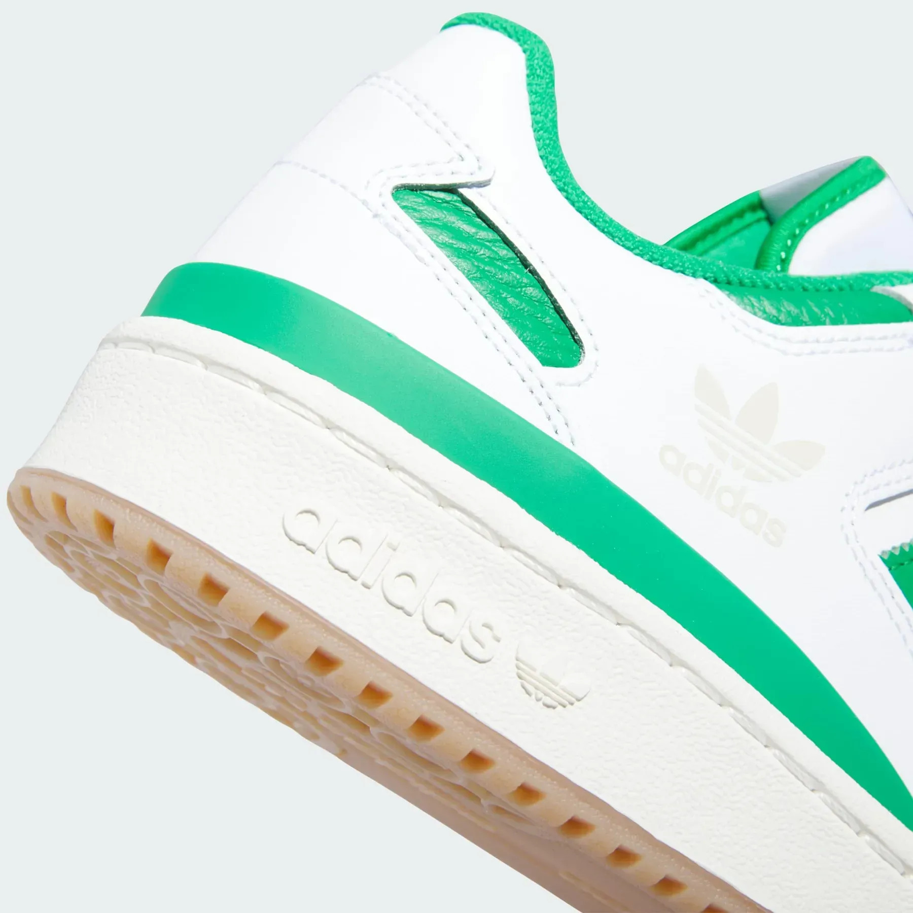 Кросівки ADIDAS FORUM LOW CL IH7820