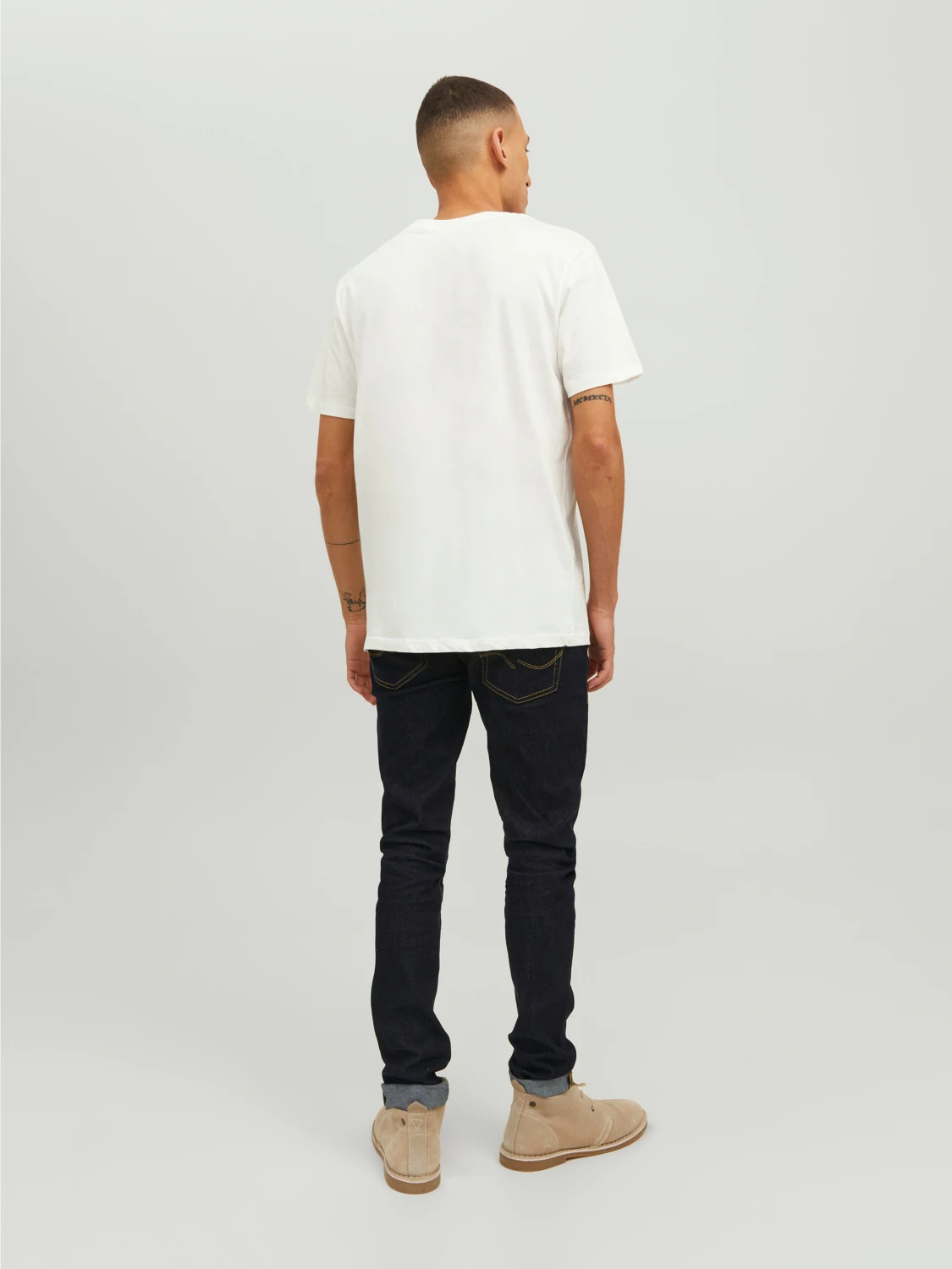 Футболка JJEJEANS TEE SS O-NECK NOOS 22/23 12210949-Cloud Dancer Jack&Jones XL Білий 12210949-Cloud Dancer