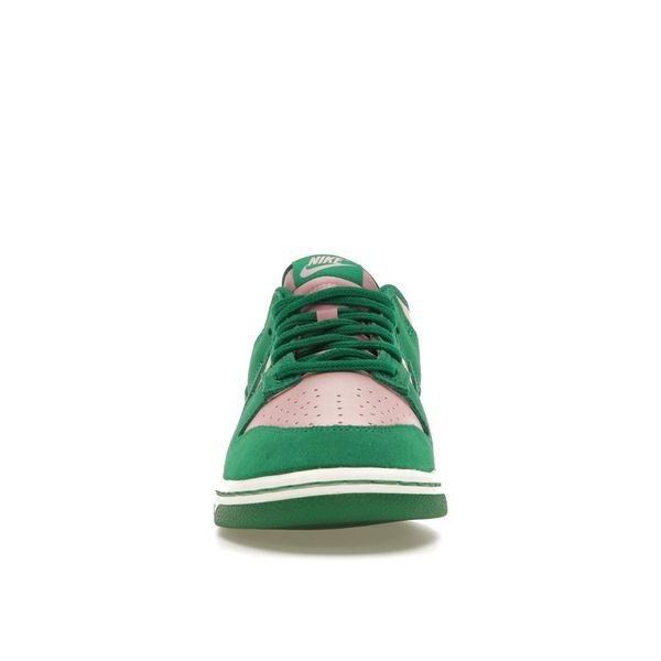 Кросівки Nike Dunk Low SE FZ0549-600