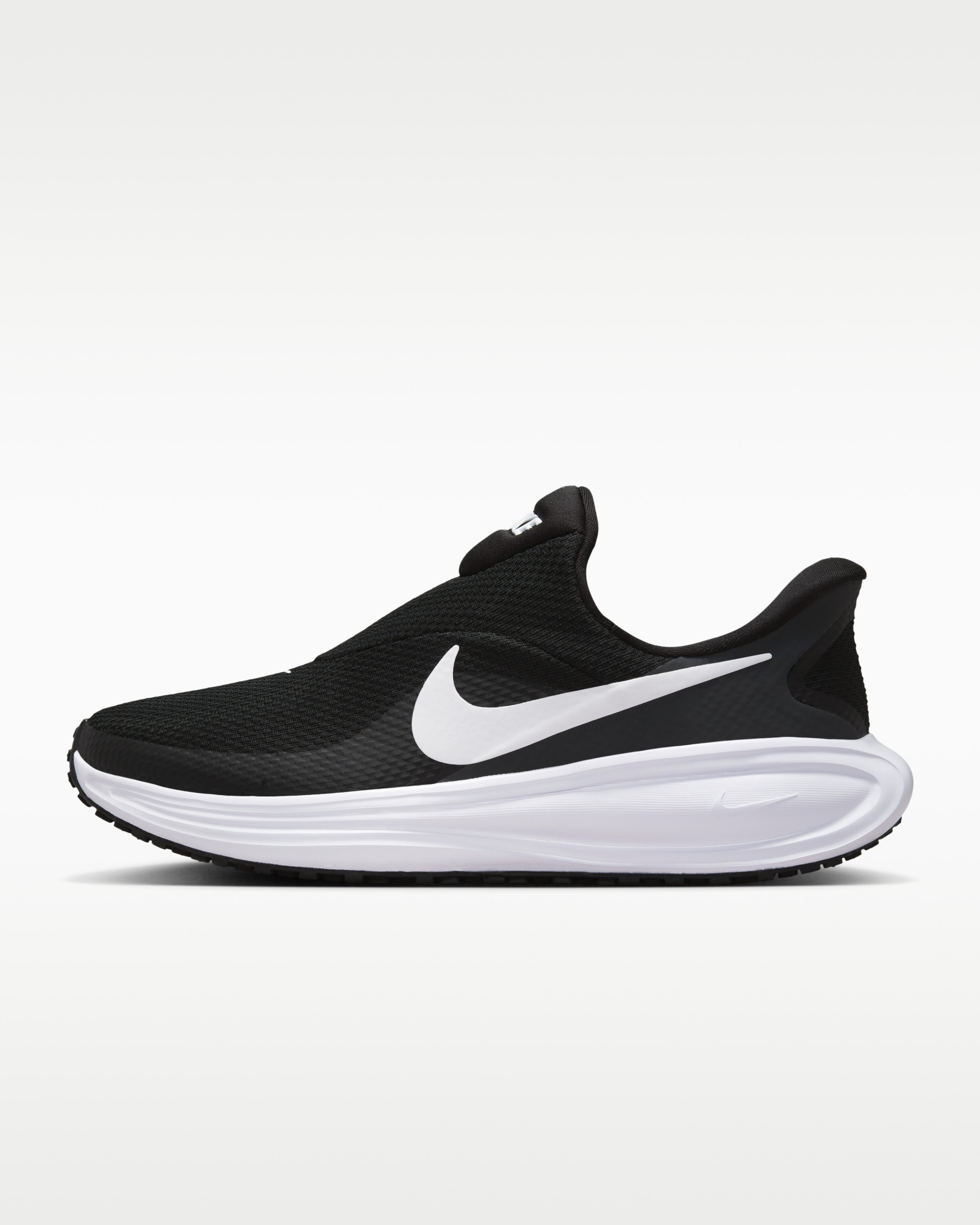 Кросівки Nike W REVOLUTION 8 EASYON HQ2415-001