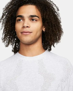 Футболка  Nike NSW Tech Pack Tee  dm5599-121 XL DM5599-121