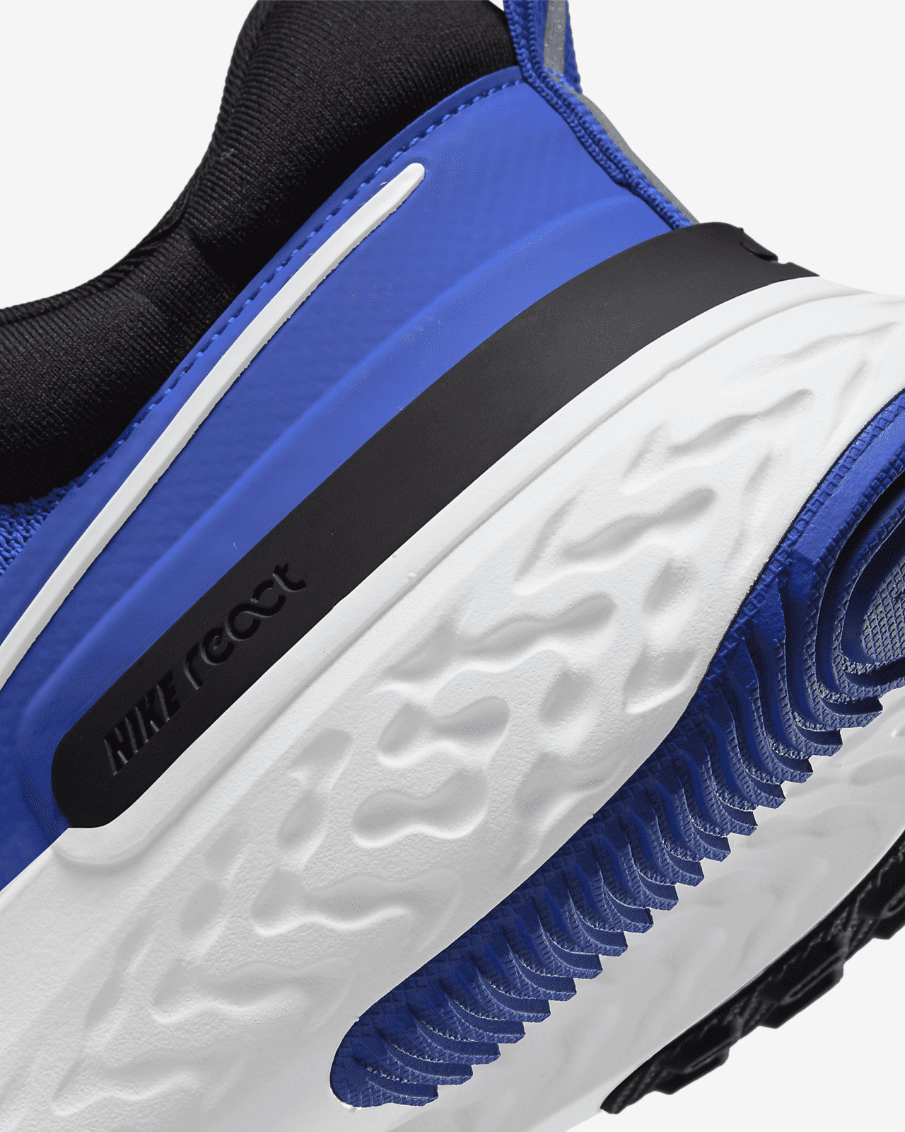 Кросівки Nike React Miler 2 Hyper Royal Blue CW7121-401