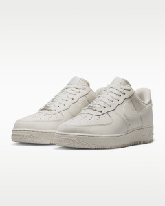 Кросівки Nike AIR FORCE 1 07 IH1698-003