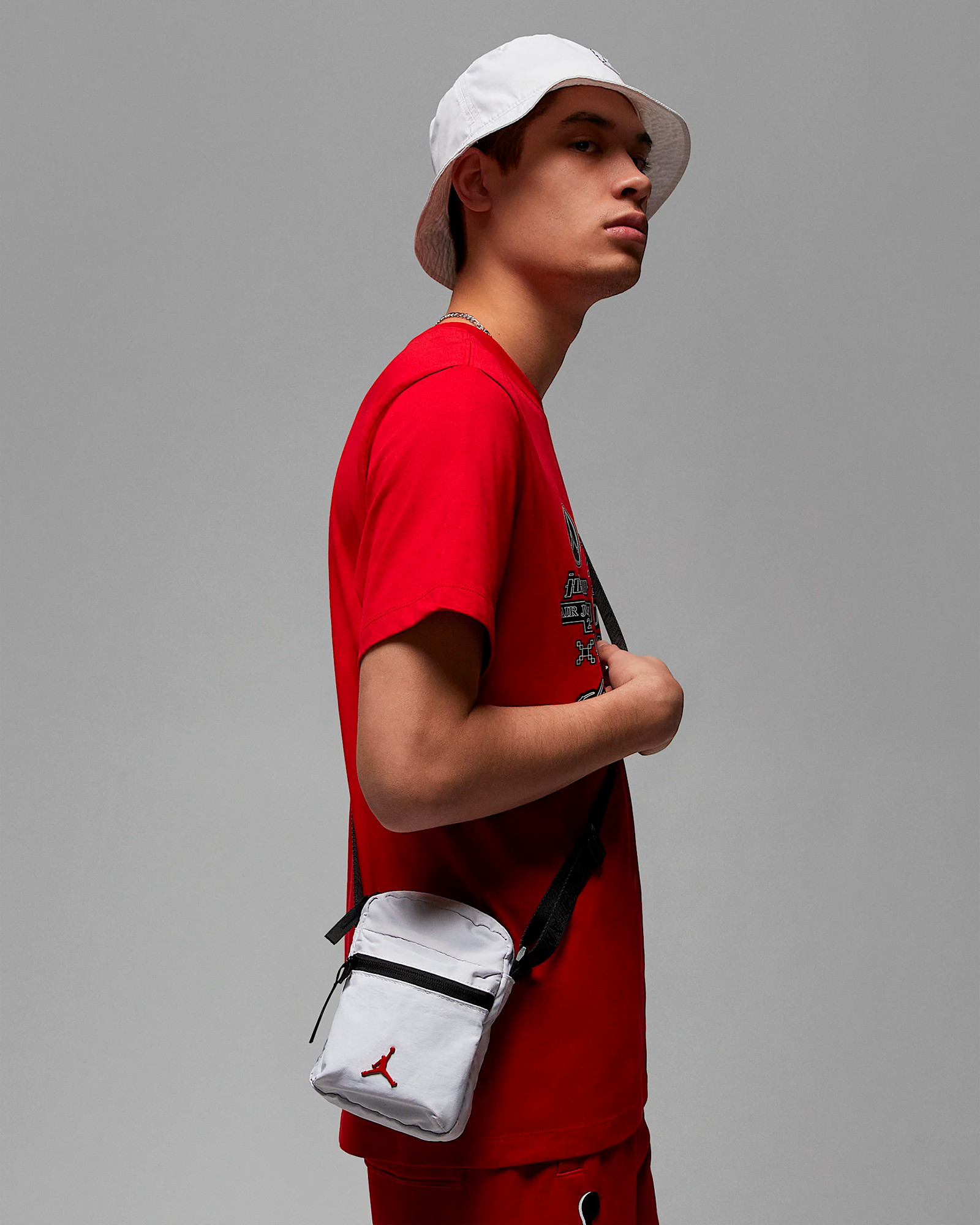 Сумка на плече Jordan Airborne Festival Bag 9A0631-001