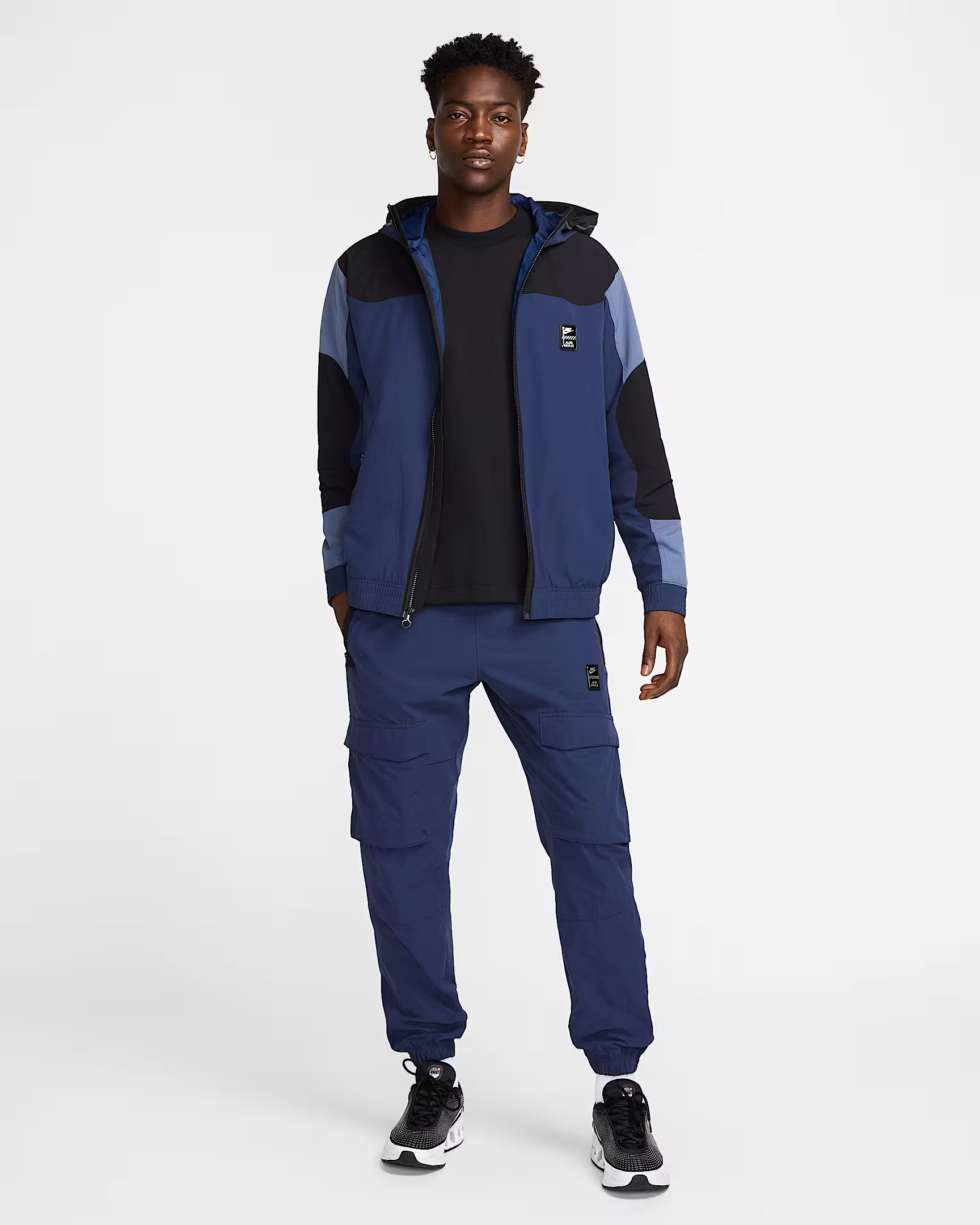 Куртка Nike Sportswear Air Max Woven Jacket HQ4902-410