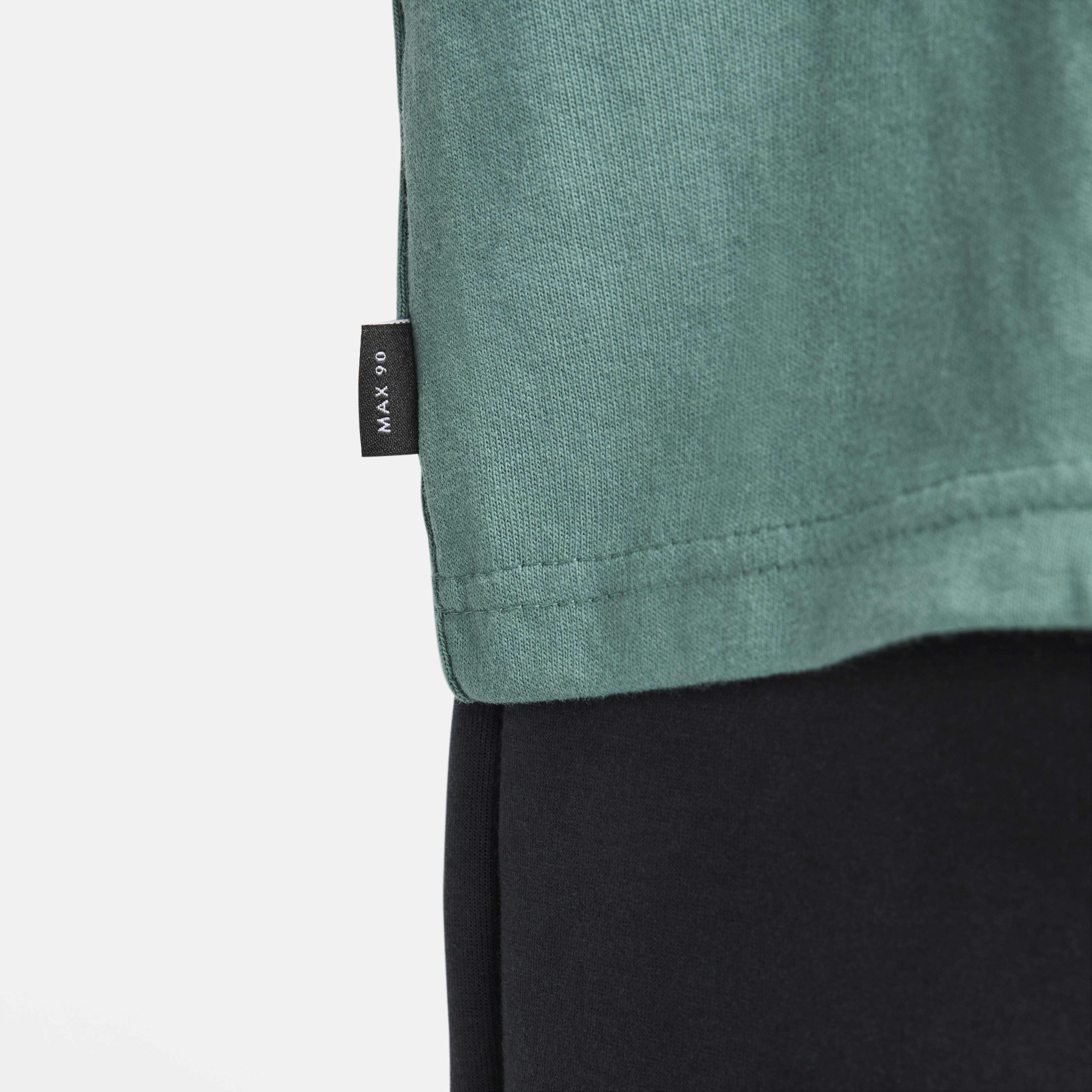 Футболка чоловіча Nike Sw Premium Essential Blue DO7392-361