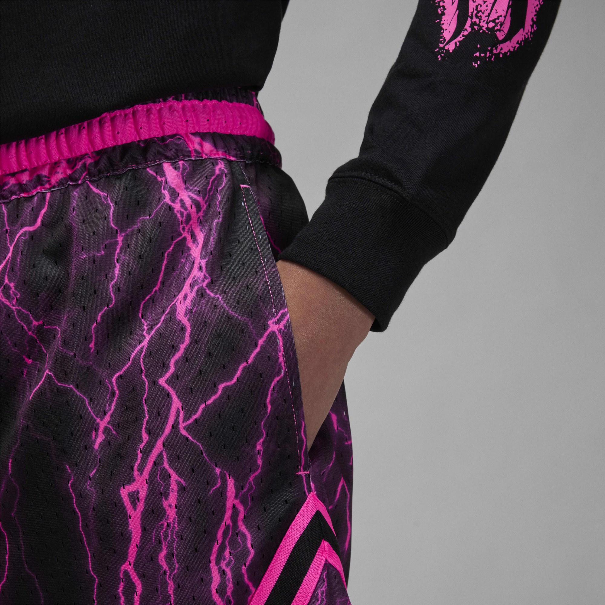Шорти чоловічі Air Jordan Sport Diamond Dri-Fit Shorts Pink/Grey FN5804-010