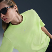 Футболка жіноча Nike Essntl Lbr Green FD4149-360