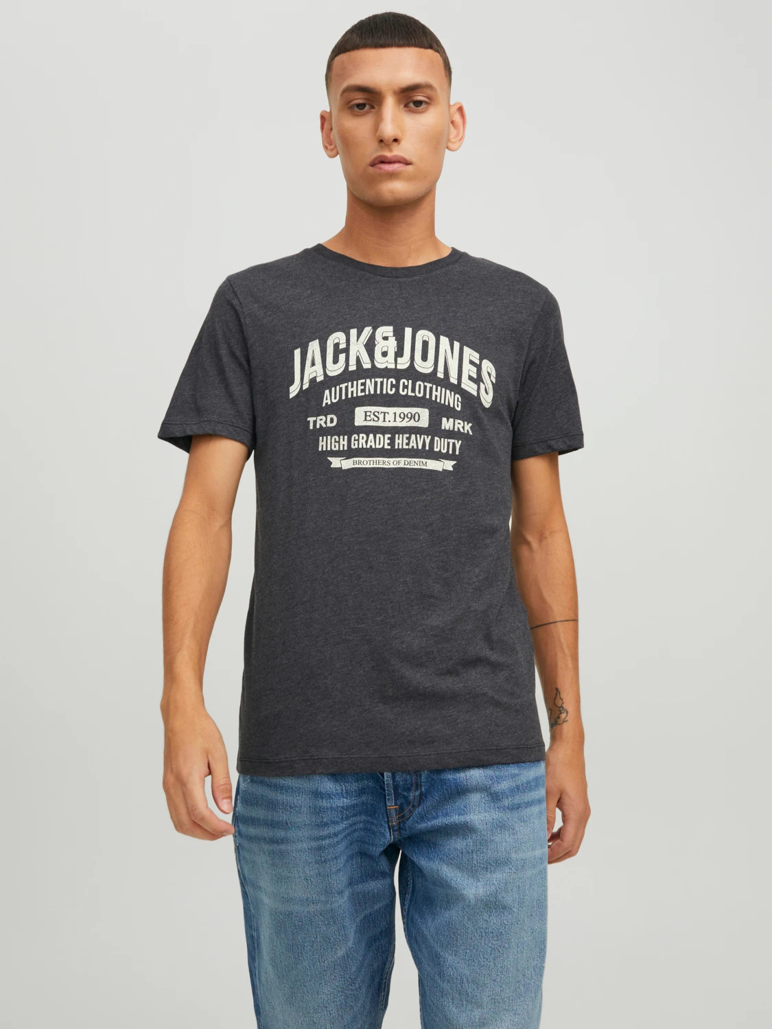 Футболка JJEJEANS TEE SS O-NECK NOOS 22/23 12210949-Dark Grey Melange-Detail:MELANGE Jack&Jones M Те 12210949-Dark Grey Melang