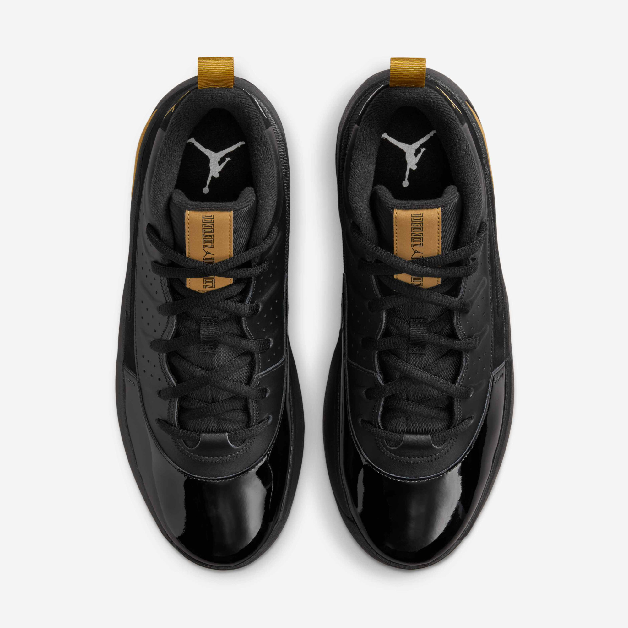 Кросівки Jordan MAX AURA 7 HQ2091-007