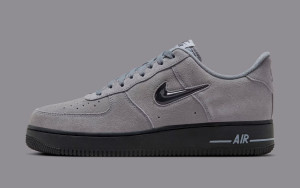 Кросівки Nike AIR FORCE 1 JEWEL HQ3827-001