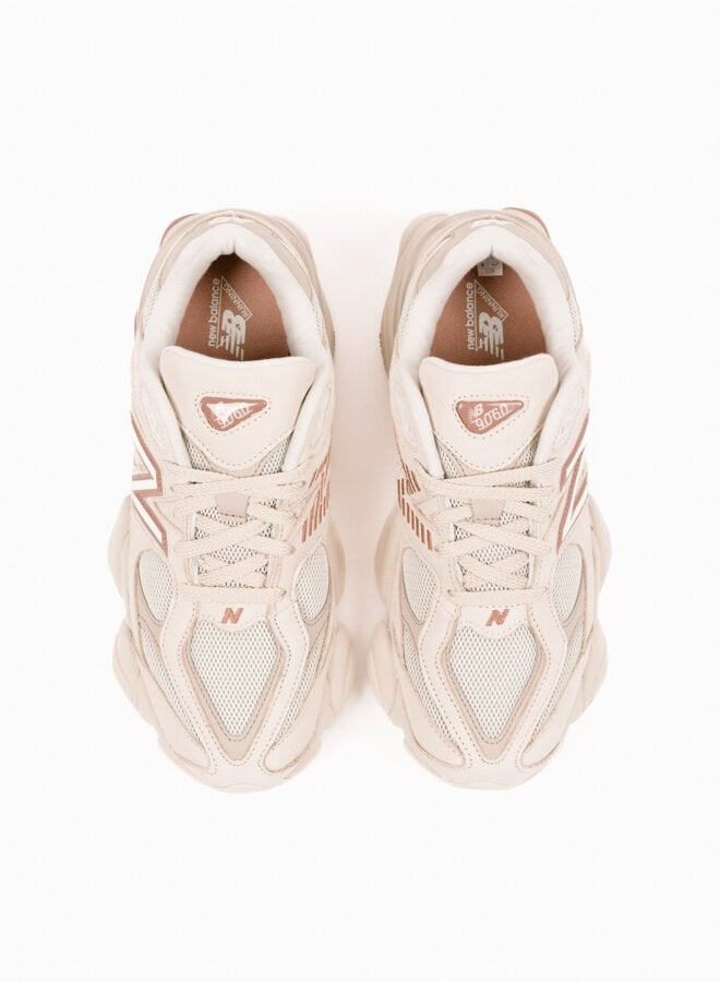 Кросівки чоловічі New Balance 9060 U9060ZGC 43 U9060ZGC