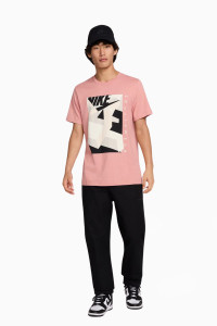 Футболка чоловіча Nike Sportswear Peach HQ2433-618