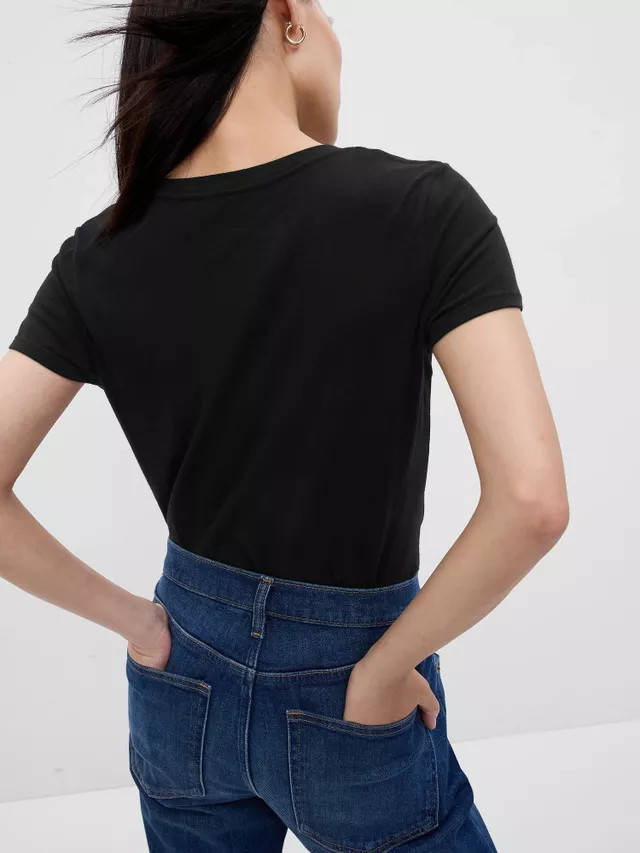 Футболка V-GAP SS CLSC TEE 268820-11 GAP L Чорний 268820-11