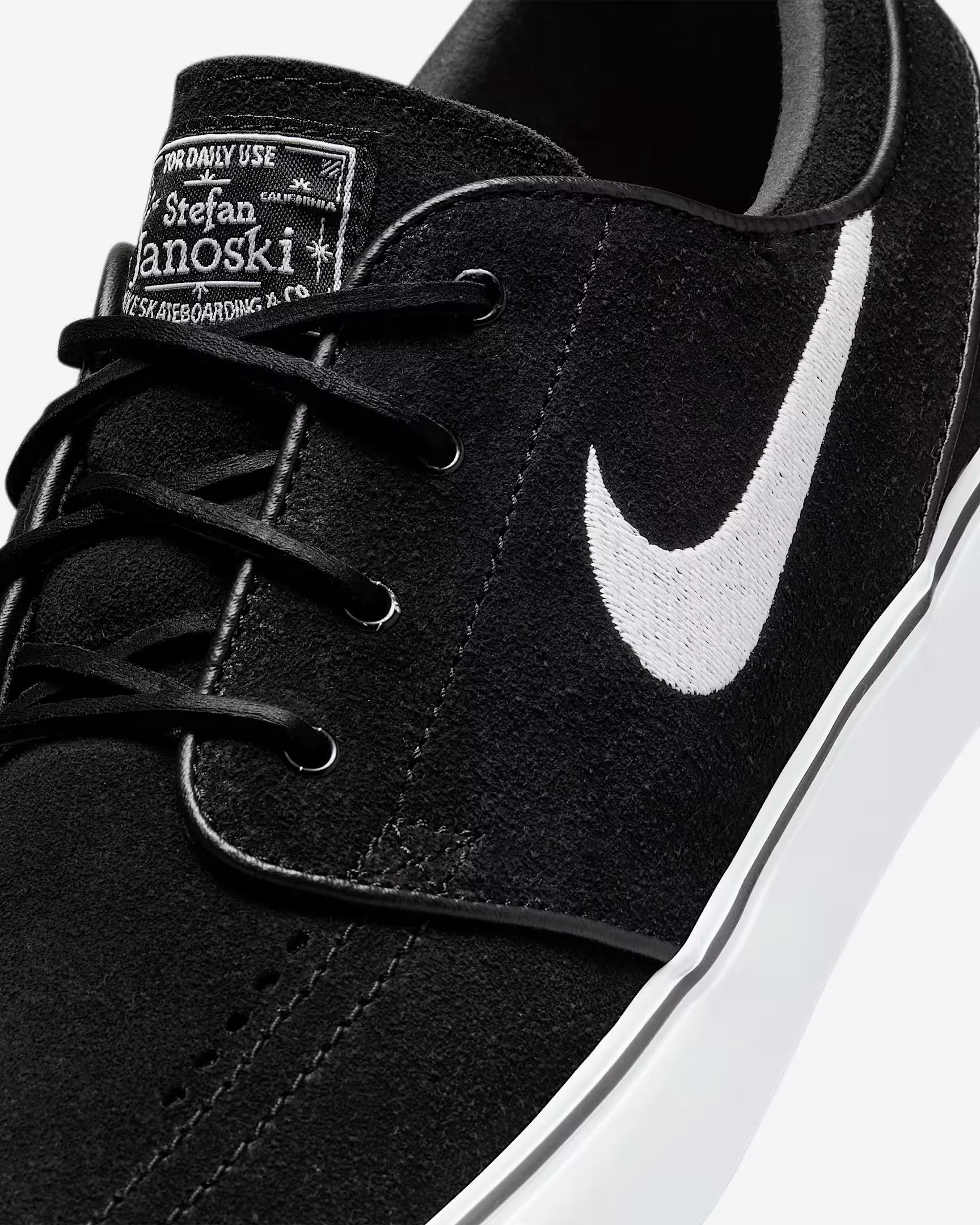 Кросівки Nike SB ZOOM JANOSKI OG+ FD6757-001