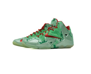Кросівки NIKE YOUTH US 7 LEBRON 11 CHRISTMAS SNKR MULTI 621712-301