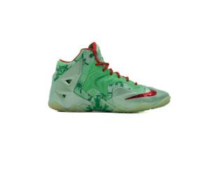 Кросівки NIKE YOUTH US 7 LEBRON 11 CHRISTMAS SNKR MULTI 621712-301