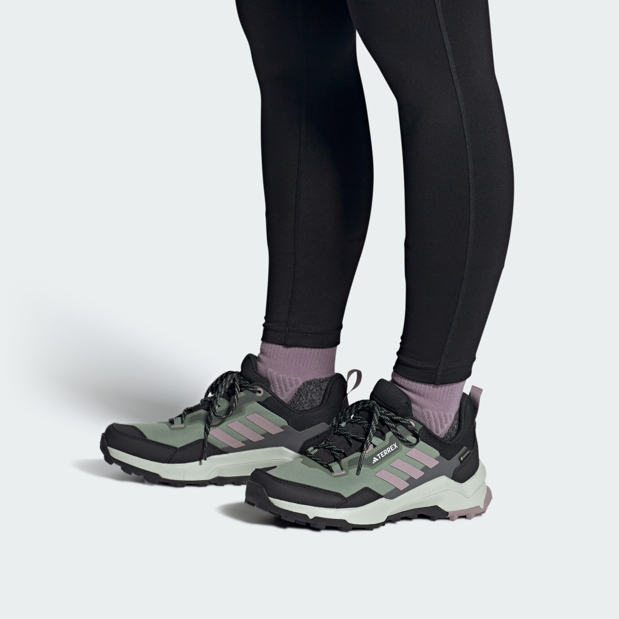 Кросівки для хайкінга Terrex AX4 GORE-TEX TERREX IE2576