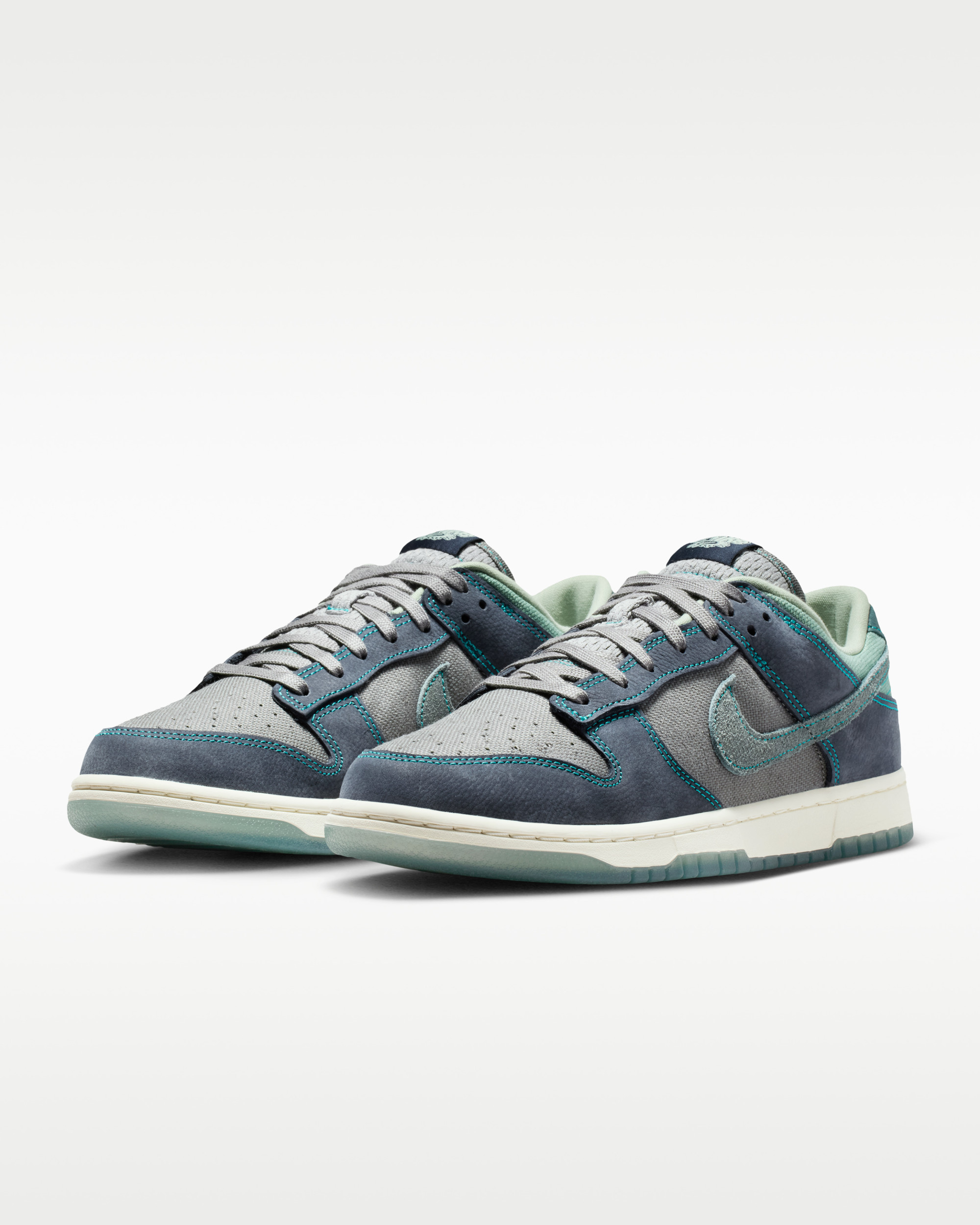 Кросівки Nike DU LOW RETRO SE IH1942-002