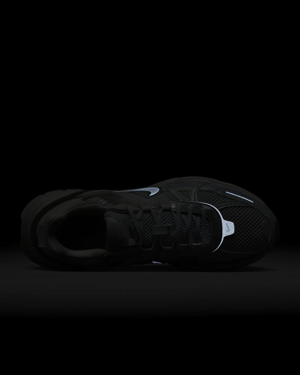 Кросівки Nike W V2K RUN FD0736-006