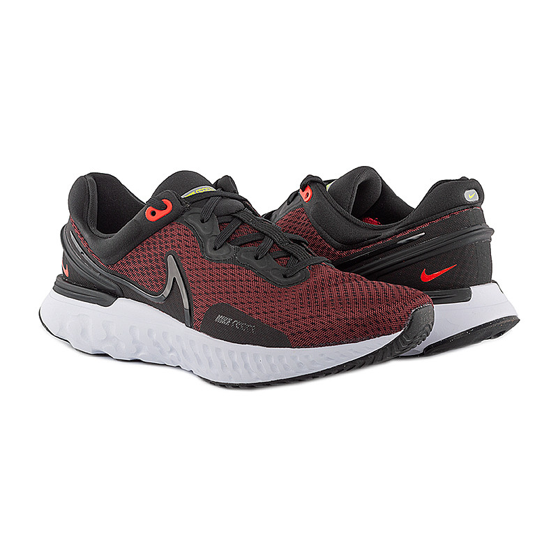 Кросівки бігові Nike REACT MILER 3 DD0490-003