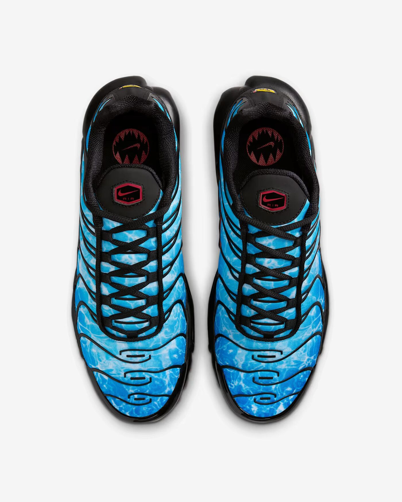 Кросівки Nike AIR MAX PLUS HQ3824-001