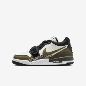 Кросівки Nike AIR JORDAN LEGACY 312 LOW (GS) CD9054-120
