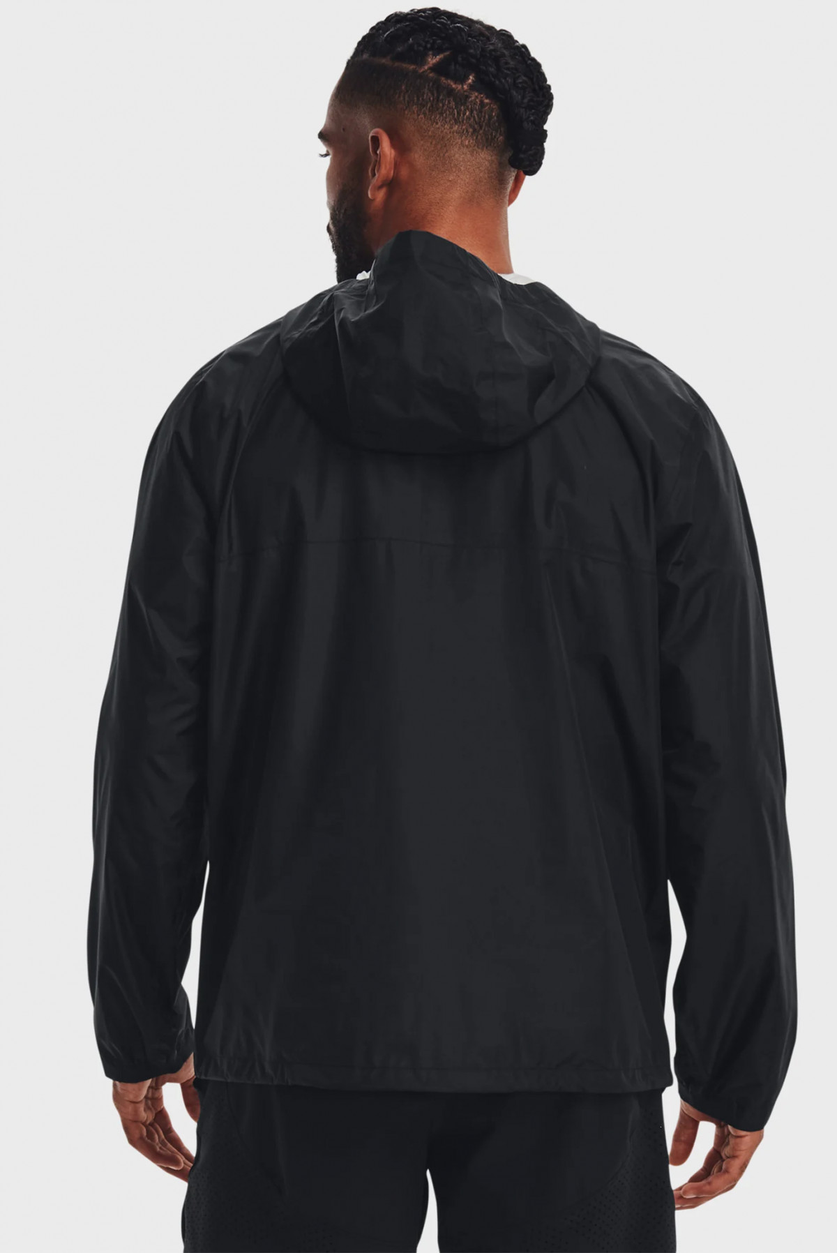 Вітровка CLOUDSTRIKE JACKET 1374644-001 Under Armour L Чорний 1374644-001