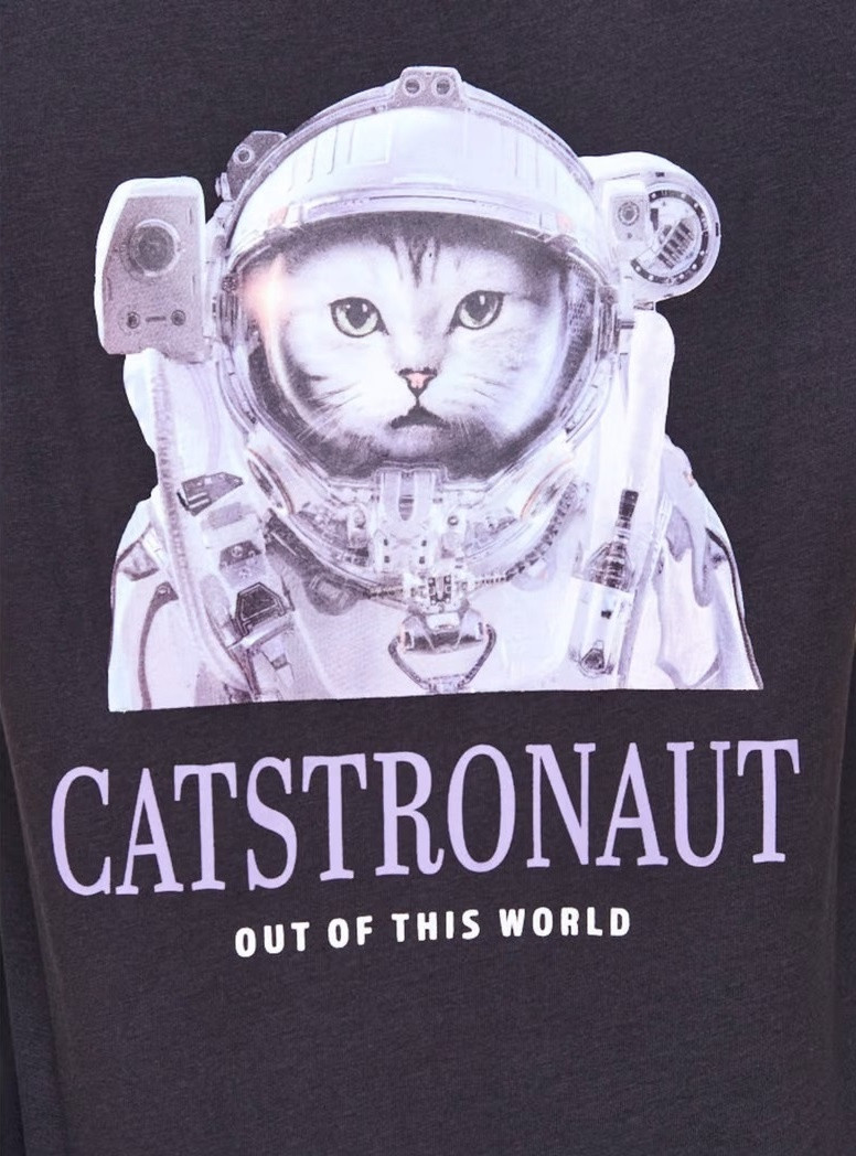 Футболка ONLKEIRA BOXY S/S CAT TOP BOX JRS 15254379-Moonless Night-Print:CATSTRONAUT ONLY M Чорний 15254379-Moonless Night-P