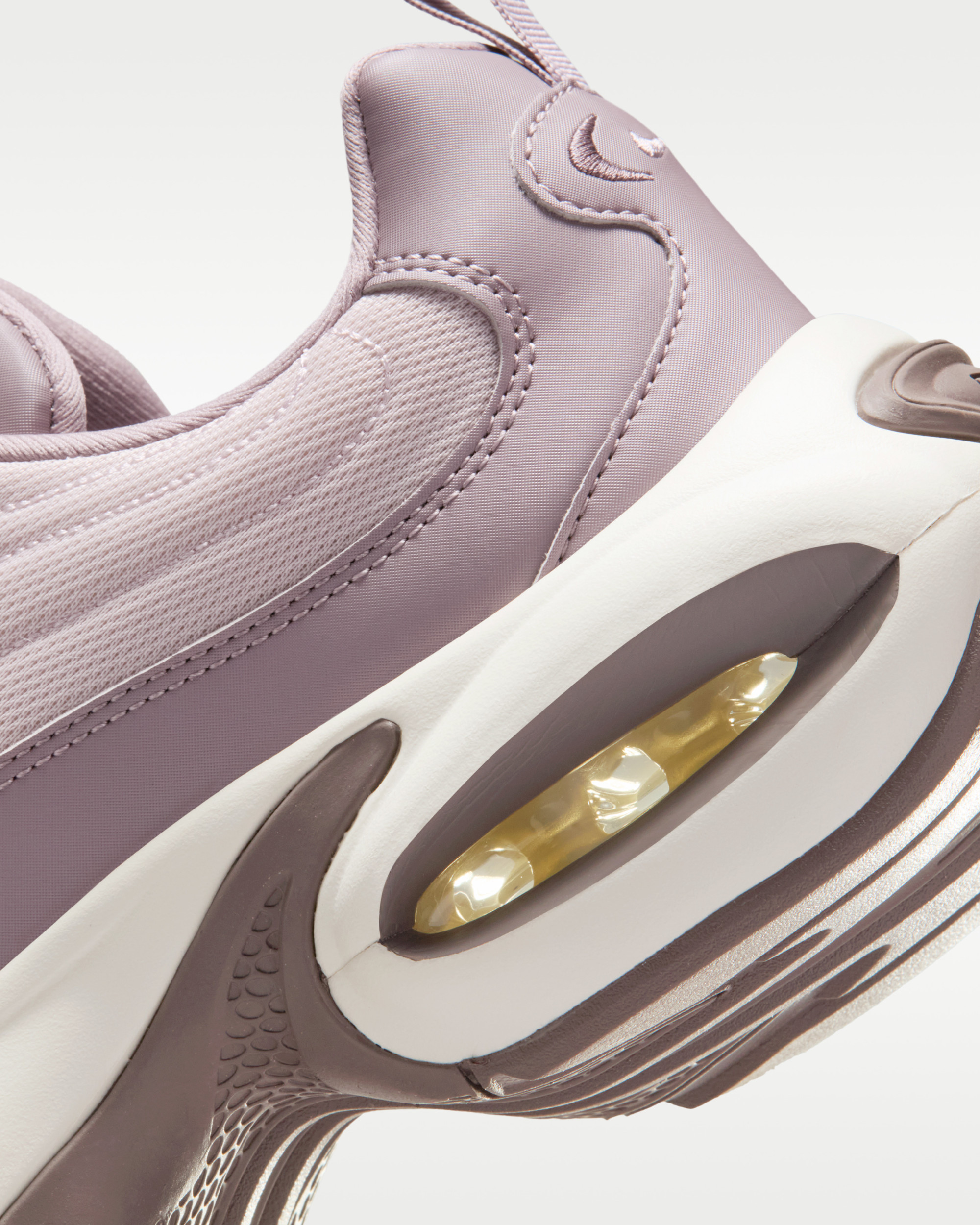 Кросівки Nike W AIR MAX PORTAL HF3053-019