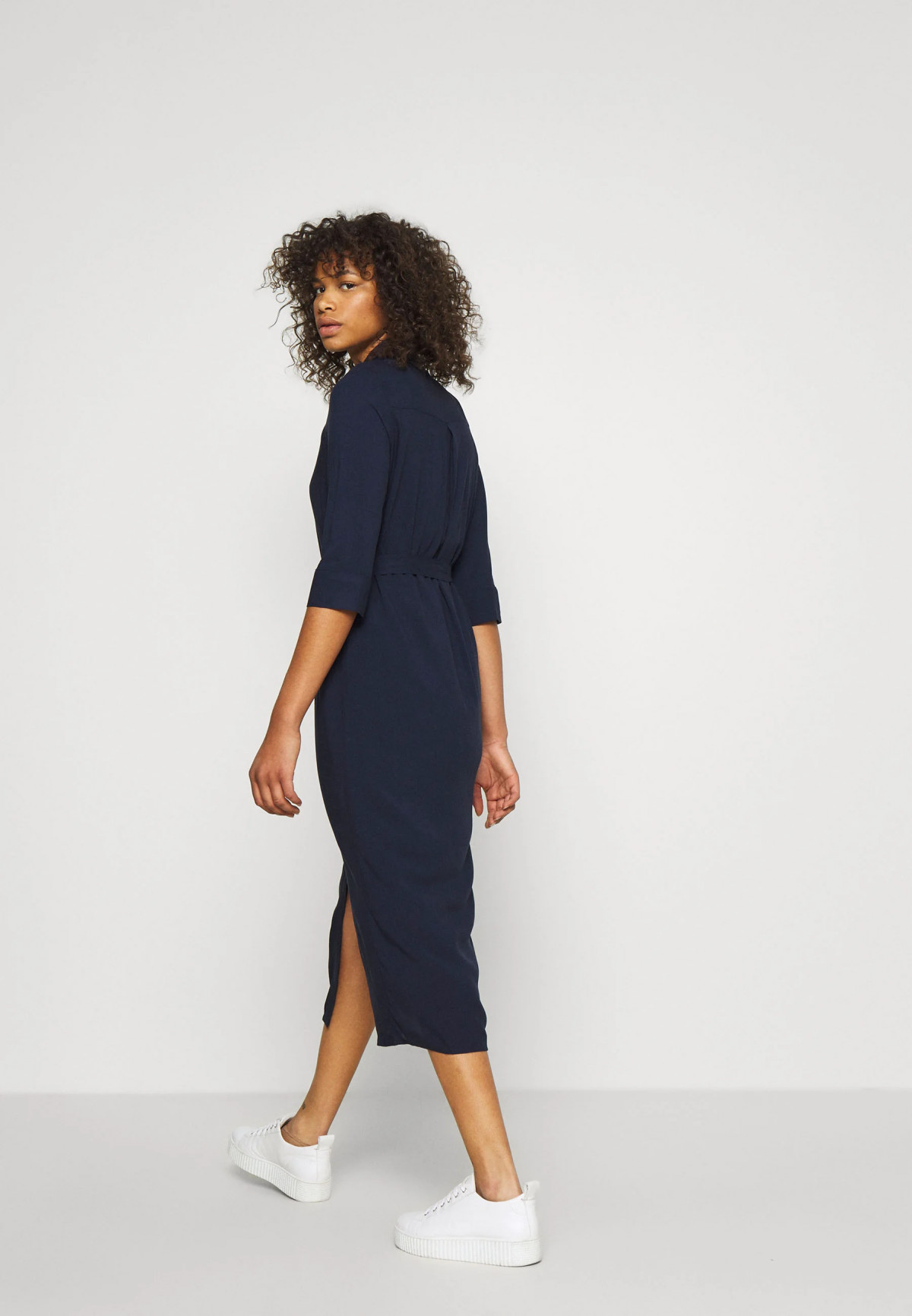 Сукня ONLNOVA LIFE 3/4 LONG SHIRT DRESS AOP 15221147 Night Sky ONLY XS Темно-синій 15221147NightSky