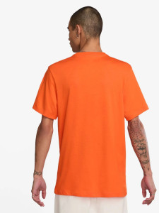 Футболка чоловіча Nike Club Tee Orange AR4997-891
