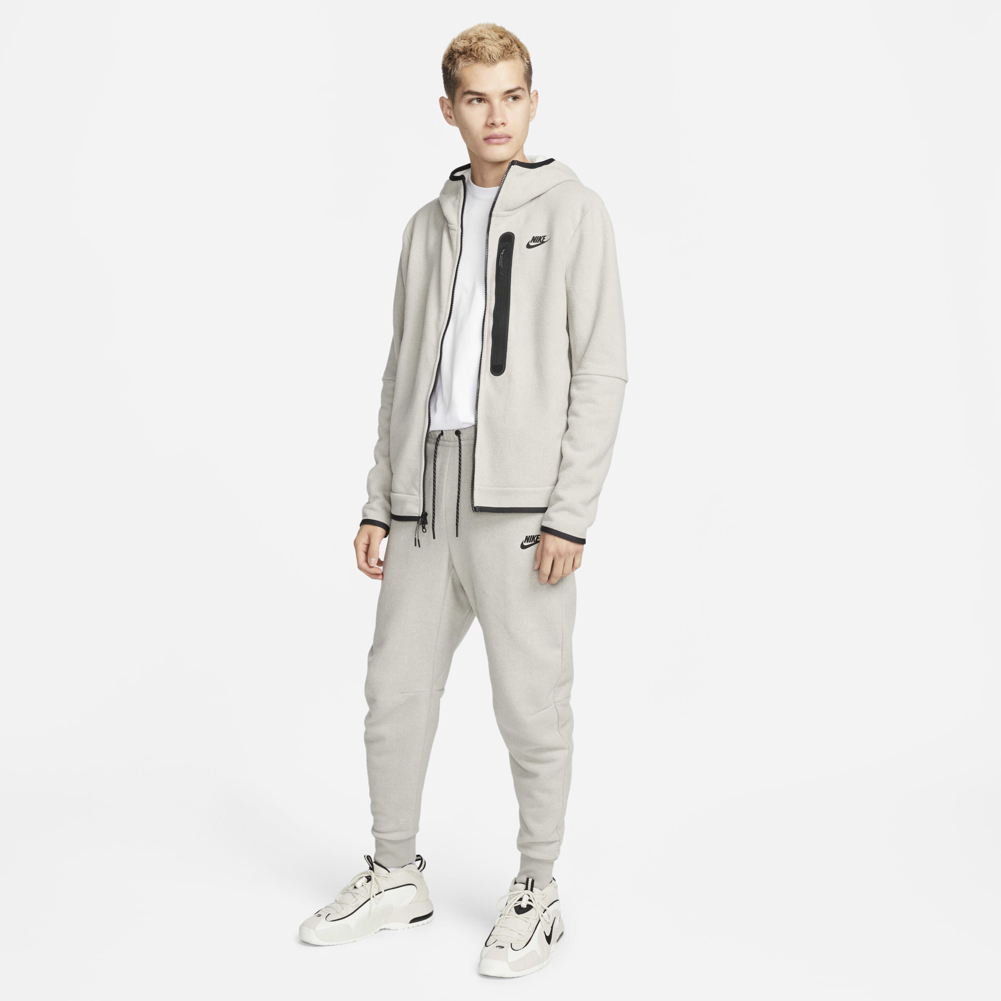 Куртка чоловіча Nike Sportswear Tech Fleece Men S Full-Zip Winterized Hoodie Beige Dq4801-016 DQ4801-016