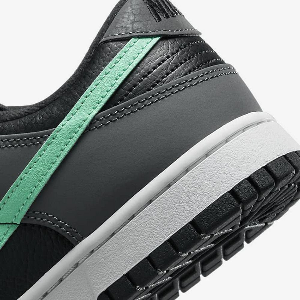 Кросівки Nike DU LOW RETRO FB3359-001