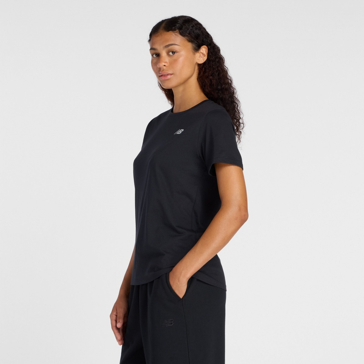 Футболка Heathertech WT41190BK New Balance L Чорний WT41190BK