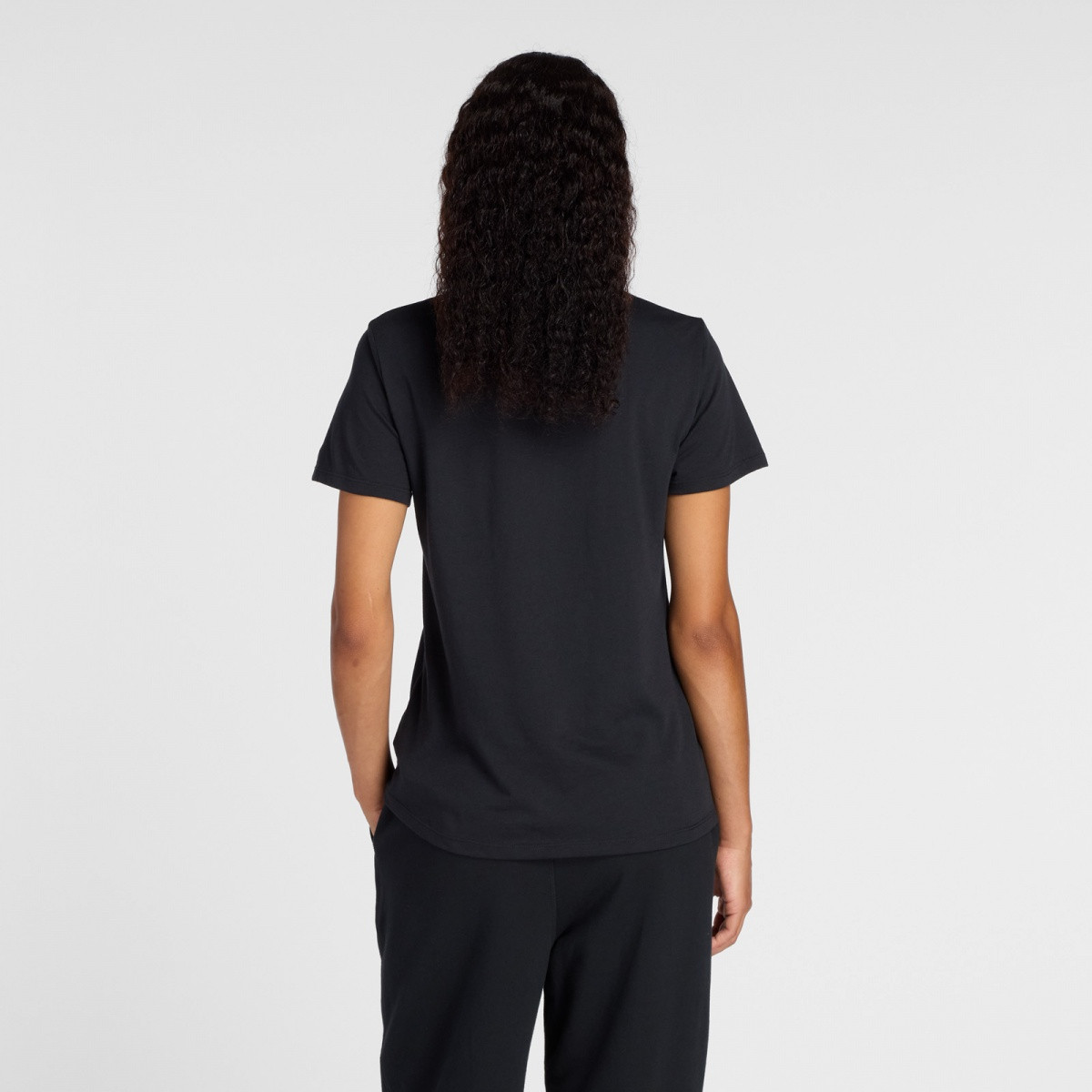 Футболка Heathertech WT41190BK New Balance L Чорний WT41190BK