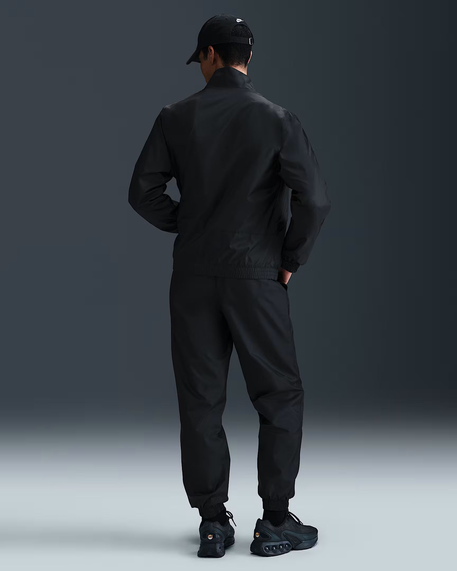 Костюм спортивний Nike M CLUB WVN TRK SUIT HJ1985-011