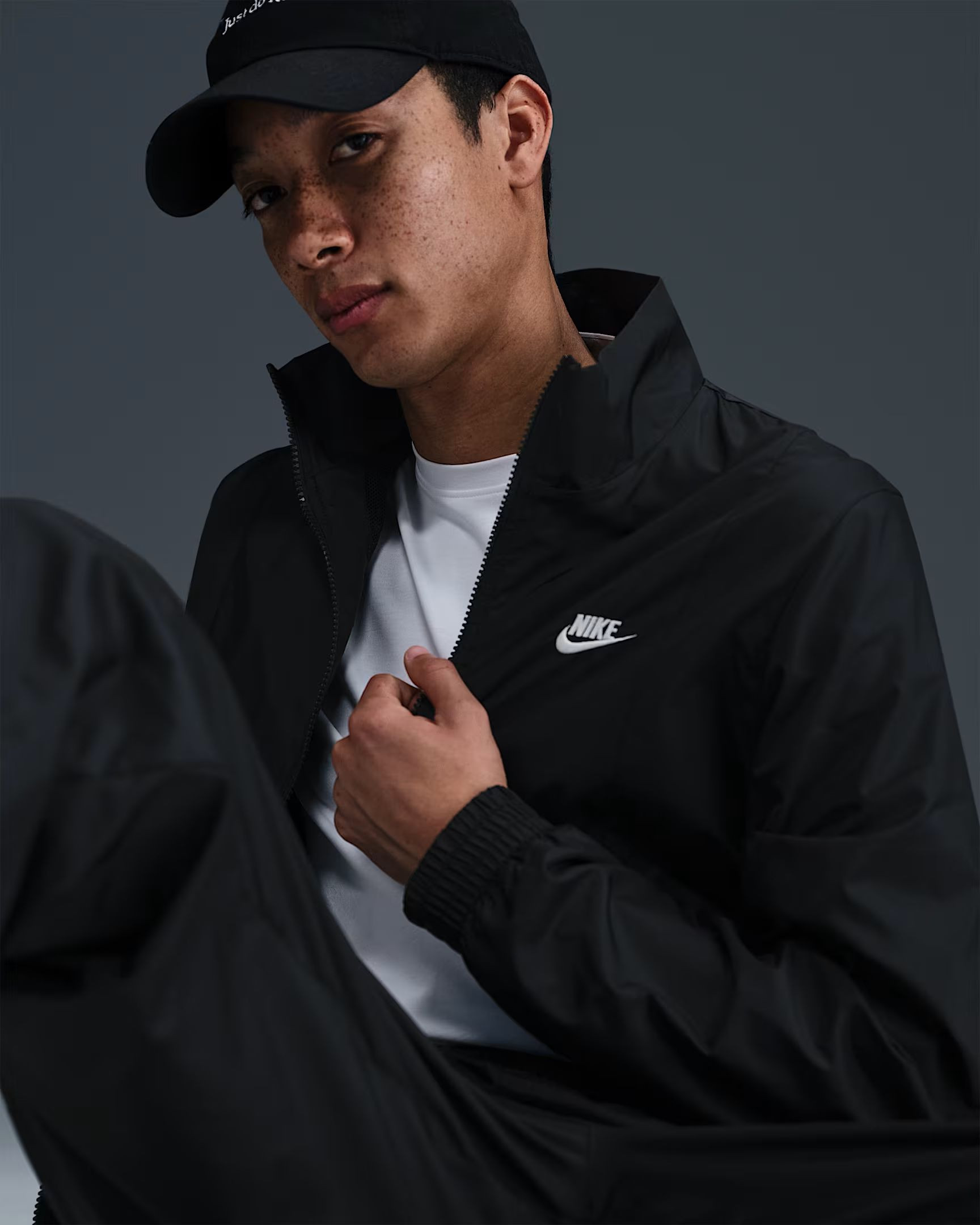 Костюм спортивний Nike M CLUB WVN TRK SUIT HJ1985-011