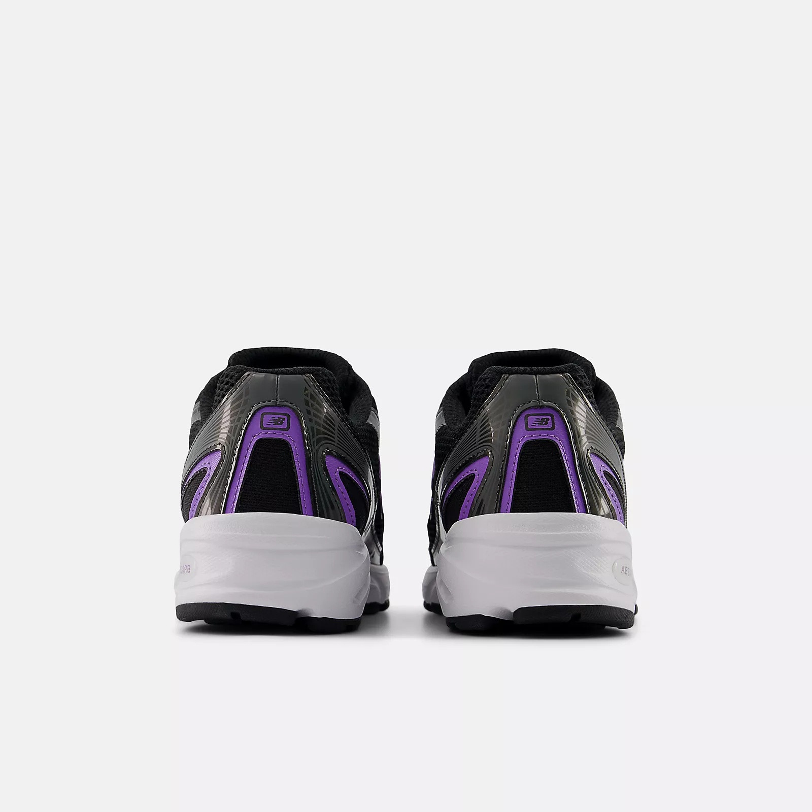 Кросівки New Balance 740 G74058I