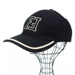 Бейсболка FENDI FF BASEBALL CAP FXQ983