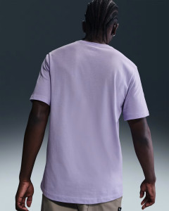 Футболка чоловіча Nike Sportswear Violet HJ0760-515