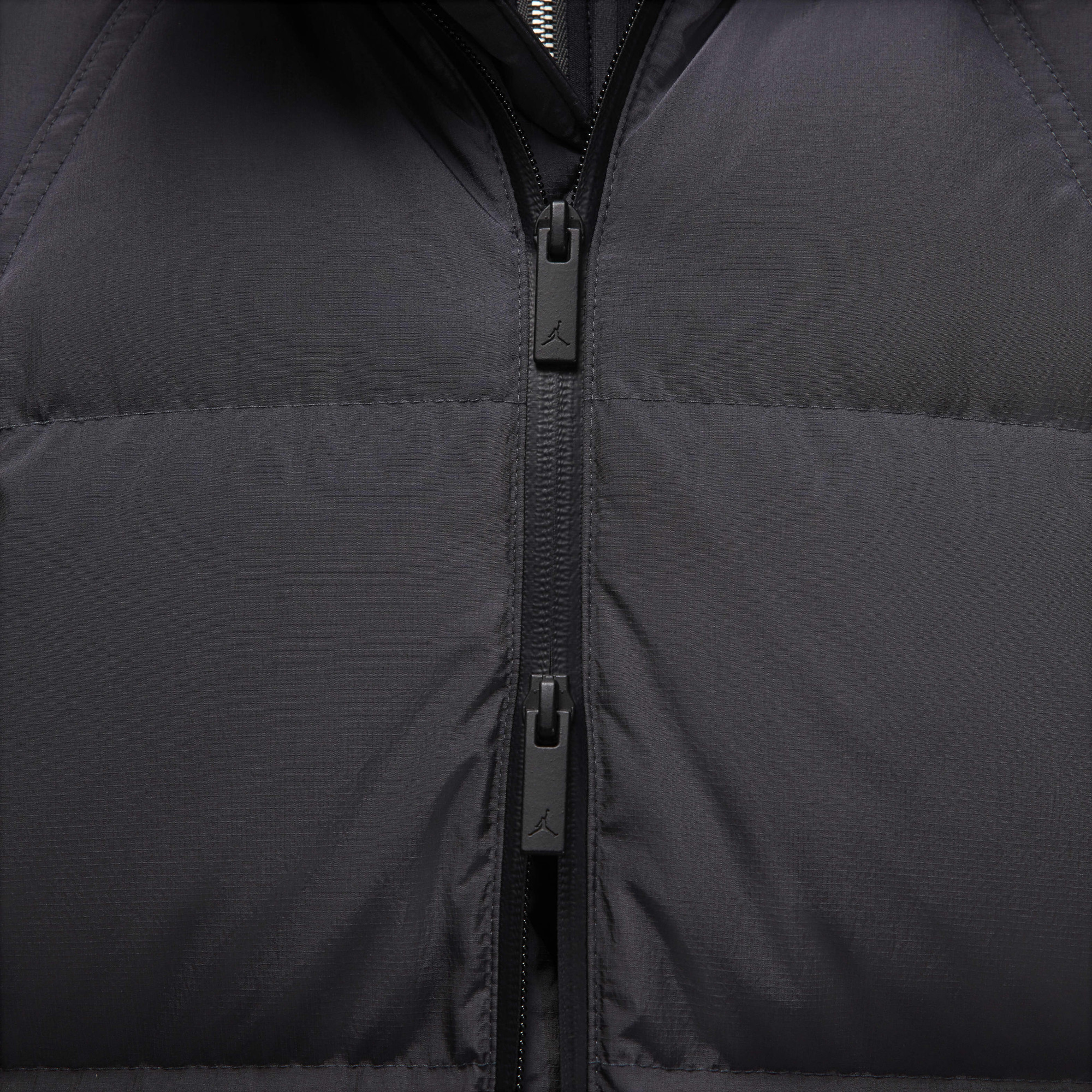 Куртка унісекс Air Jordan Down Jacket Black FV7219-060