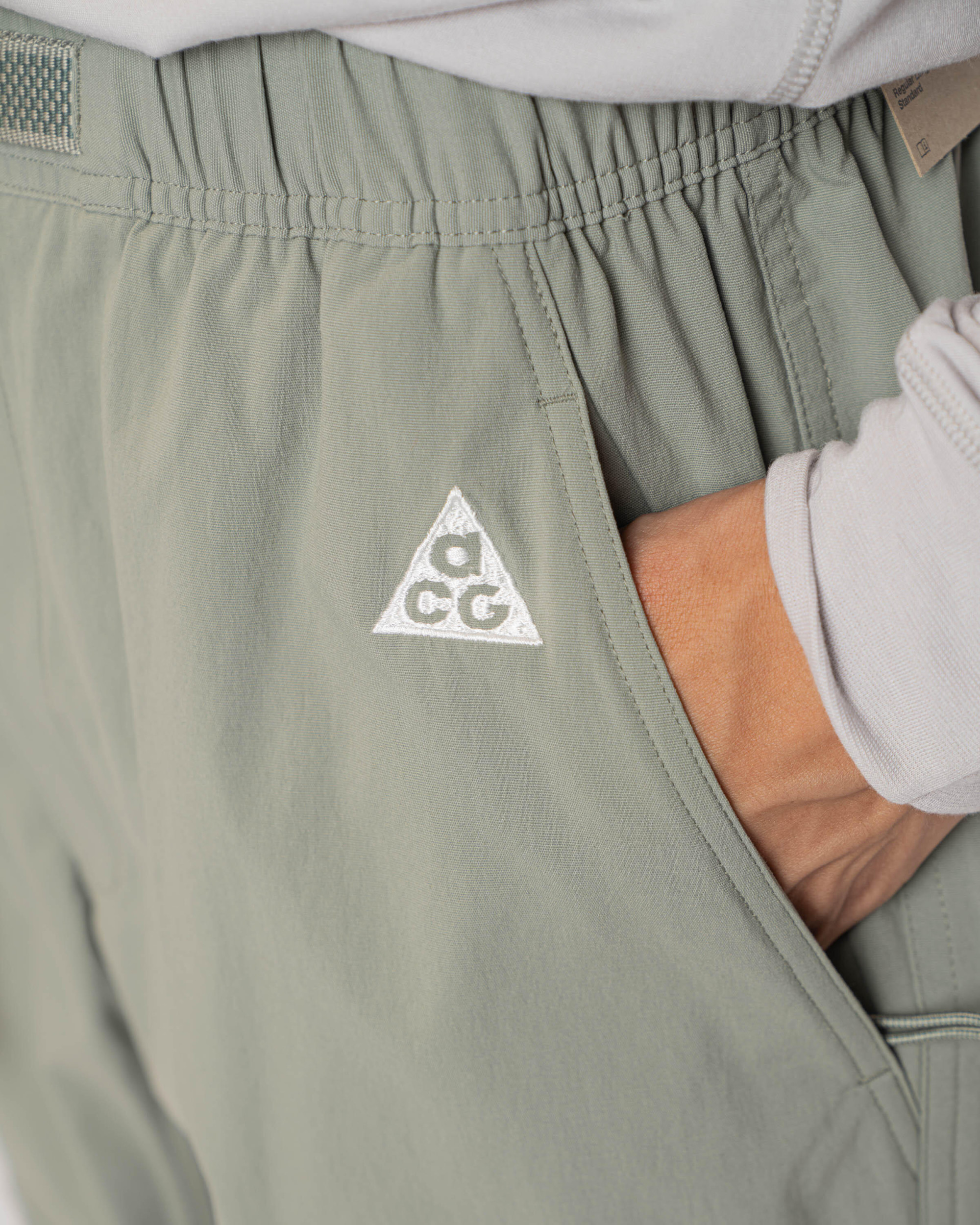 Штани Nike ACG UV Hiking Pants Stucco Green FN2450-053