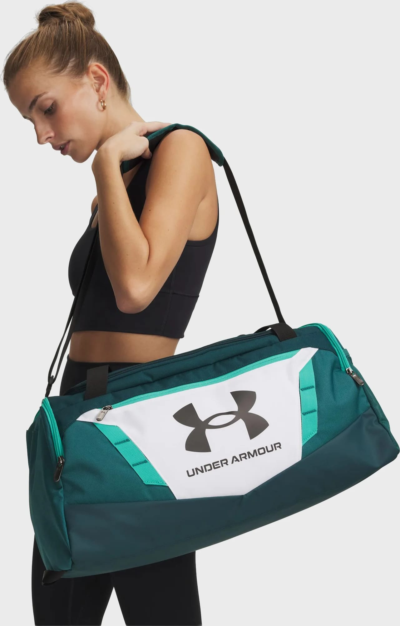 Сумка Under Armour Undeniable 5.0 Duffle SM 40L зелений, білий 55 х 25,5 х 27 см 1369222-100