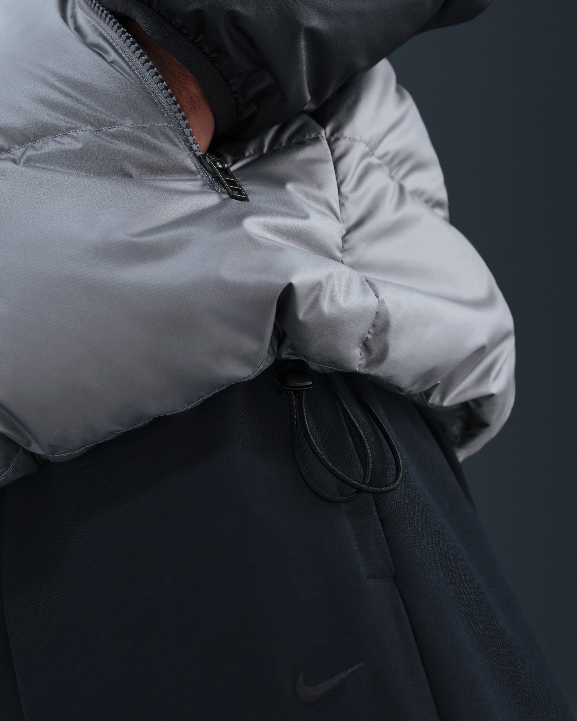 Куртка Nike M WINDRUNNER STMNT DWN JKT HQ7790-061