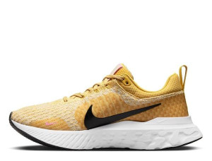 Кросівки Nike DZ3016-700