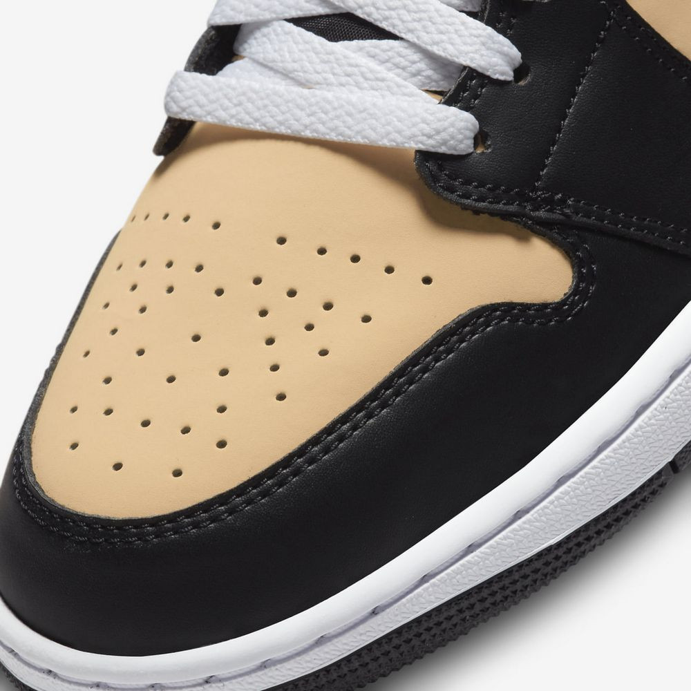 Кросівки JORDAN AIR 1 MID SE DZ5329-001